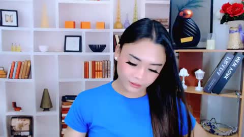 hottie nicole online show from May 2026 12:29:01 AM
