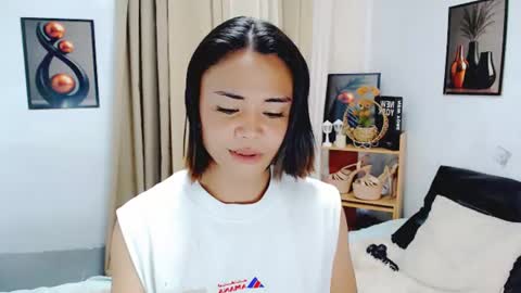 hottie nicole online show from July 2026 01:30:02 AM