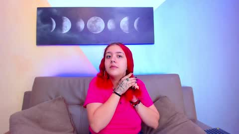 Estefani  online show from December 2024 11:59:01 AM