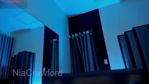 niacrawfordd online show from July 2026 07:23:02 AM