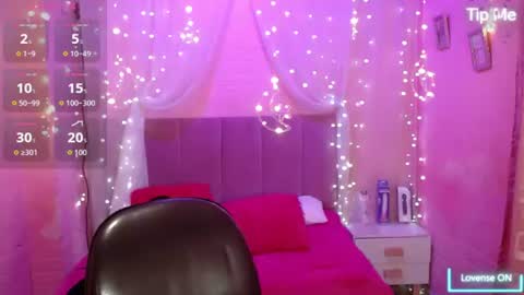 niamh_lifah online show from July 2026 01:39:02 PM