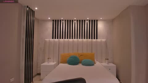 Call me Nia  online show from September 2025 07:25:02 PM