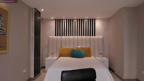 Call me Nia  online show from September 2025 04:52:02 PM