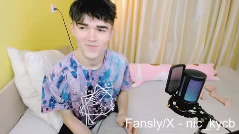 Snapshot of nic_ky chatting on December 2024 04:27:02 PM Nick PVT is open FanslyTwitter - Nic kycb online show from December 2024 04:27:02 PM