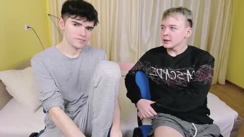 Snapshot of nic_ky chatting on December 2024 03:37:01 AM Nick PVT is open FanslyTwitter - Nic kycb online show from December 2024 03:37:01 AM