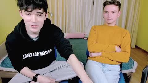 Snapshot of nic_ky chatting on December 2024 08:48:01 PM Nick PVT is open FanslyTwitter - Nic kycb online show from December 2024 08:48:01 PM