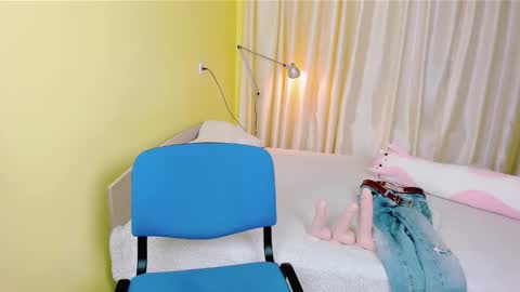 Snapshot of nic_ky chatting on December 2024 11:06:02 PM Nick PVT is open FanslyTwitter - Nic kycb online show from December 2024 11:06:02 PM