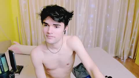 Snapshot of nic_ky chatting on March 2025 06:30:01 PM Nick PVT is open FanslyTwitter - Nic kycb online show from March 2025 06:30:01 PM