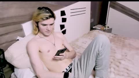 Snapshot of nic_ky chatting on March 2026 06:02:02 PM Nick PVT is open FanslyTwitter - Nic kycb online show from March 2026 06:02:02 PM