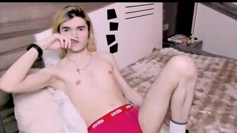 Snapshot of nic_ky chatting on March 2026 05:08:01 PM Nick PVT is open FanslyTwitter - Nic kycb online show from March 2026 05:08:01 PM