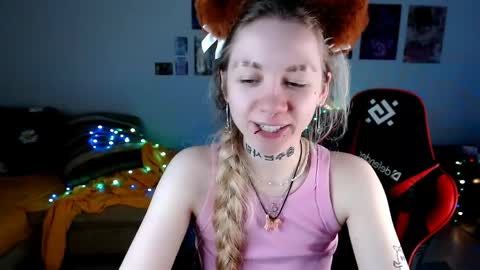 Snapshot of nica_kawaii chatting on May 2026 02:00:01 PM nica_kawaii online show from May 2026 02:00:01 PM