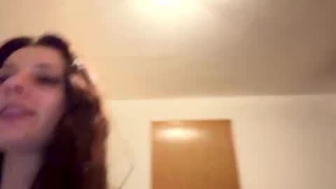 Snapshot of niccollenic chatting on April 2026 04:04:01 PM Niccolle Nic online show from April 2026 04:04:01 PM