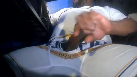 Snapshot of niceblkdnyc chatting on September 2025 04:45:01 AM myniceblkdnyc online show from September 2025 04:45:01 AM