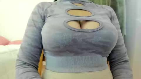 Sfora online show from March 2025 12:43:01 AM