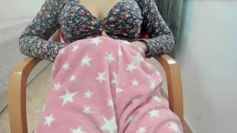 Sfora online show from October 2025 10:49:01 AM