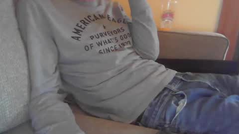 Snapshot of niceguyandrew chatting on March 2025 07:48:01 PM Andrew online show from March 2025 07:48:01 PM