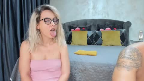 Sophie online show from February 2025 07:59:02 AM