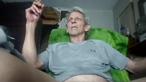 Snapshot of niceviewfromhere chatting on April 2026 02:58:01 AM niceviewfromhere online show from April 2026 02:58:01 AM