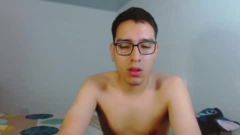 Snapshot of nicholasfinn chatting on April 2026 04:45:01 PM Nick online show from April 2026 04:45:01 PM