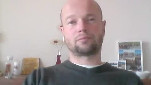 nick1990b online show from February 2026 11:31:01 AM