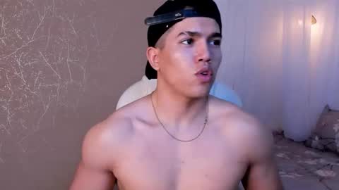 Snapshot of nick_fenix chatting on November 2025 04:01:02 AM nick fenix online show from November 2025 04:01:02 AM