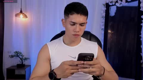 nick fenix online show from April 2026 02:27:02 AM
