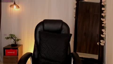 nick fenix online show from May 2026 03:11:02 AM