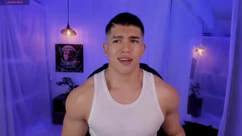 nick fenix online show from May 2026 02:39:01 AM