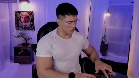 nick fenix online show from July 2026 03:13:01 AM