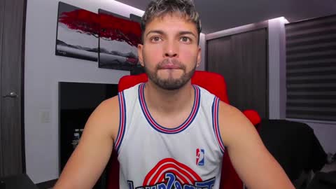 Snapshot of nick_klaus chatting on December 2024 11:13:02 PM Nick Klaus online show from December 2024 11:13:02 PM