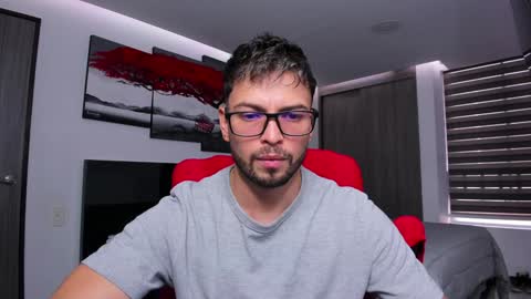 Snapshot of nick_klaus chatting on January 2025 09:35:02 PM Nick Klaus online show from January 2025 09:35:02 PM