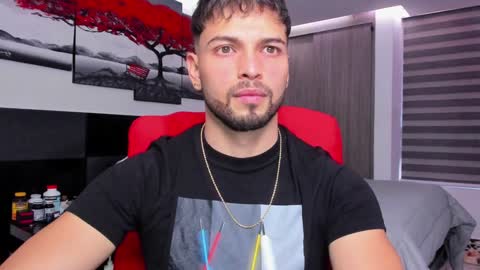 Snapshot of nick_klaus chatting on January 2025 11:05:01 PM Nick Klaus online show from January 2025 11:05:01 PM