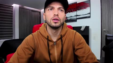 Snapshot of nick_klaus chatting on February 2025 10:14:02 PM Nick Klaus online show from February 2025 10:14:02 PM