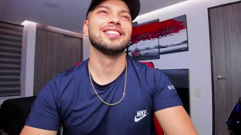 Snapshot of nick_klaus chatting on September 2025 11:28:01 PM Nick Klaus online show from September 2025 11:28:01 PM