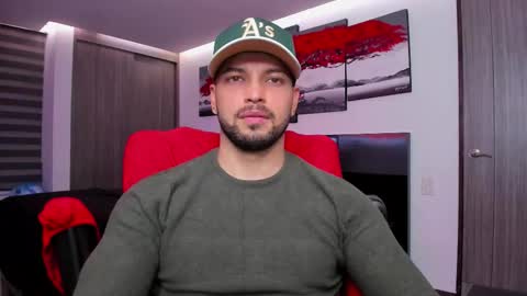 Snapshot of nick_klaus chatting on October 2025 11:02:01 PM Nick Klaus online show from October 2025 11:02:01 PM