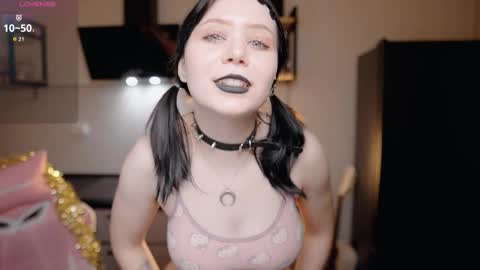 nickari_x online show from March 2026 06:19:02 AM
