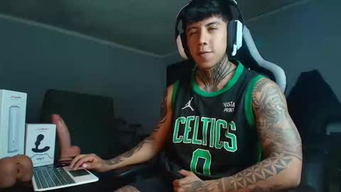 Snapshot of nickhot0609 chatting on September 2025 12:29:01 PM Nickhot0609 online show from September 2025 12:29:01 PM