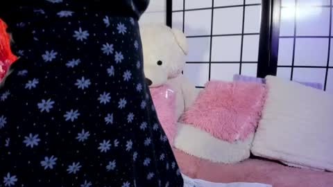 nickie_reed_ online show from June 2026 10:54:02 PM
