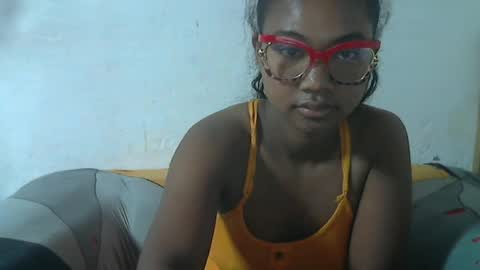 nickiqqyuu online show from June 2026 01:04:02 AM