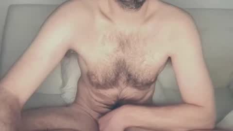 Snapshot of nickname_chewbacca chatting on December 2025 01:18:02 PM Nik online show from December 2025 01:18:02 PM