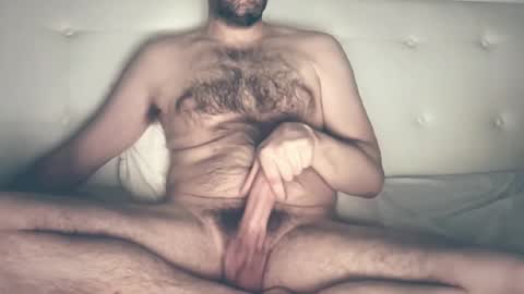 Snapshot of nickname_chewbacca chatting on February 2026 01:13:02 AM Nik online show from February 2026 01:13:02 AM