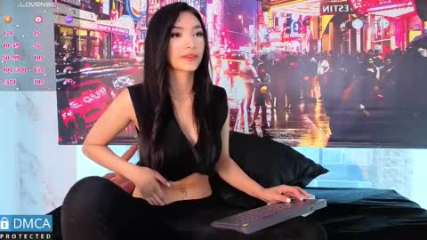 NICKY online show from September 2025 07:05:01 PM