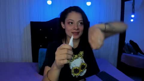 nicky_pop online show from March 2025 06:37:01 PM