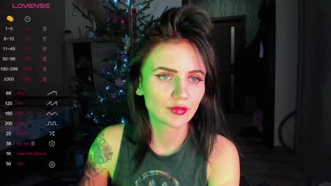 Snapshot of nicky_weekends chatting on January 2025 11:14:01 PM Nicky Weekends online show from January 2025 11:14:01 PM