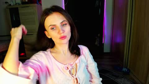 Snapshot of nicky_weekends chatting on February 2025 03:20:01 PM Nicky Weekends online show from February 2025 03:20:01 PM