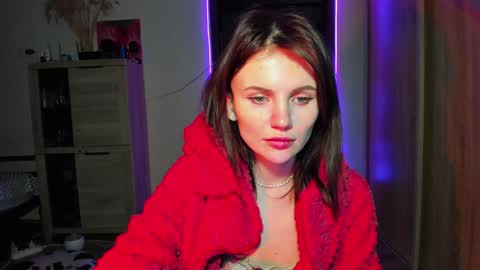 Snapshot of nicky_weekends chatting on February 2025 02:15:01 AM Nicky Weekends online show from February 2025 02:15:01 AM