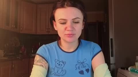 Nicky Weekends online show from May 2026 02:27:02 AM