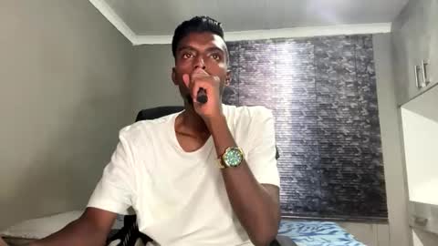 Snapshot of nickyle63 chatting on February 2026 09:36:02 PM james online show from February 2026 09:36:02 PM