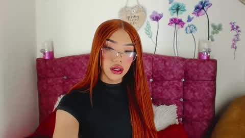 Snapshot of nickynoa chatting on February 2025 09:55:01 PM Nicky online show from February 2025 09:55:01 PM