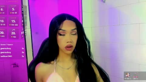 Snapshot of nickynoa chatting on September 2025 03:17:02 AM Nicky online show from September 2025 03:17:02 AM